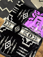 Load image into Gallery viewer, Lilac BW/ BW Aztec Blanket
